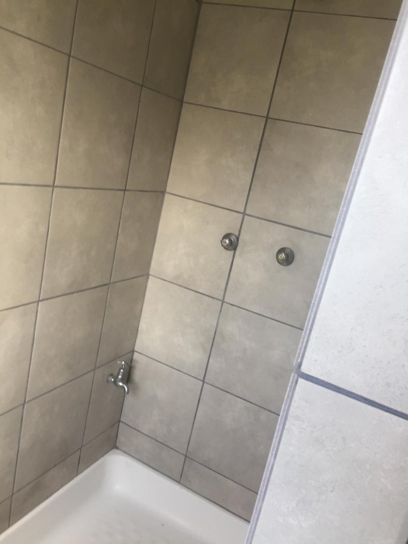 3 Bedroom Property for Sale in Uitenhage Upper Central Eastern Cape